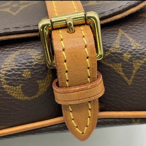 Louis Vuitton Pochette Marelle - Picture 11 of 15